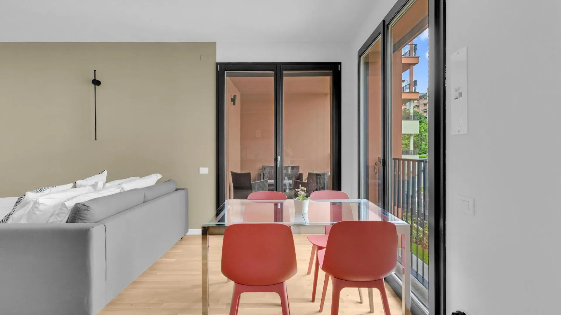 Apartment Cefalonia Garden With Terrace & Garage By Ndp Rent Milan