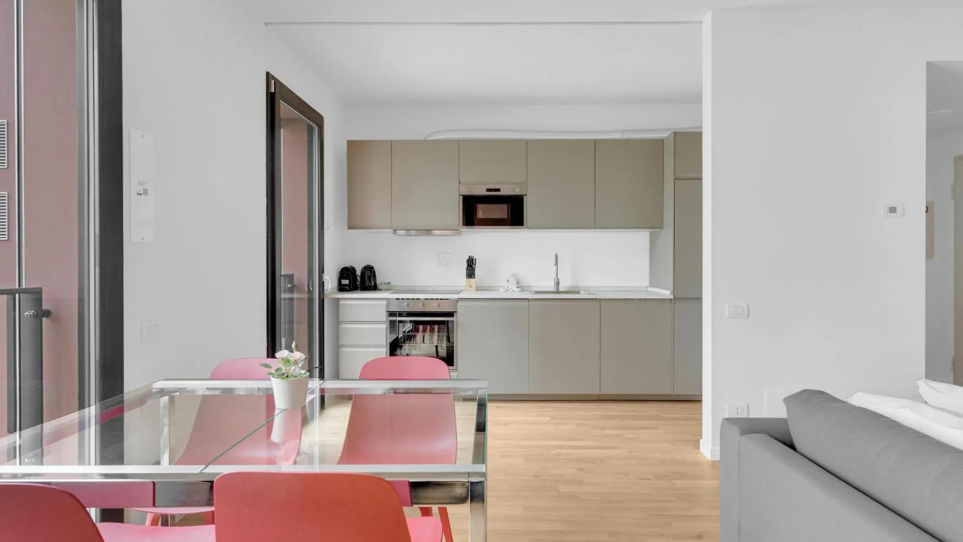Cefalonia Garden With Terrace & Garage By Ndp Rent Milan 0*,  Italy