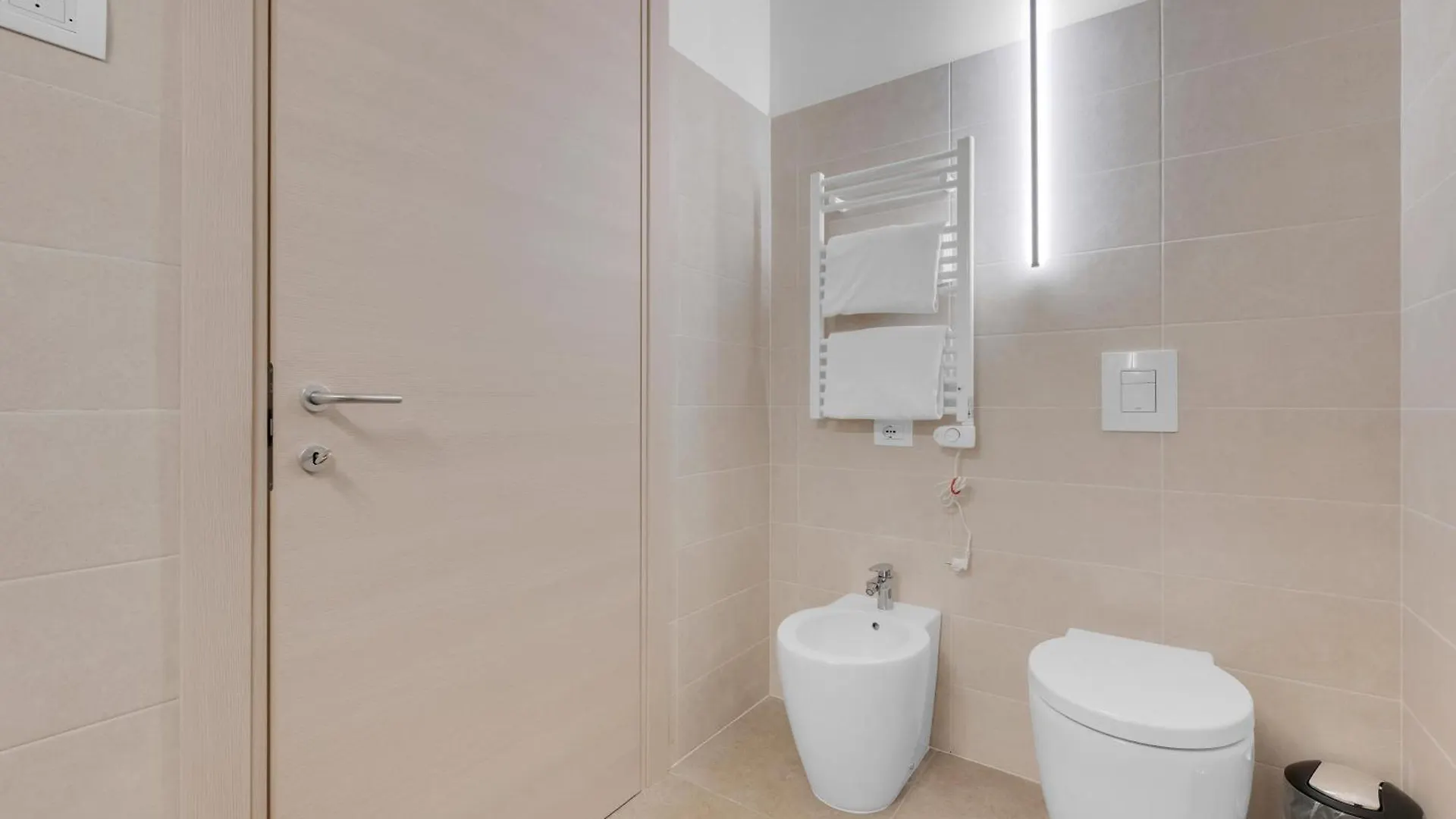 Apartment Cefalonia Garden With Terrace & Garage By Ndp Rent Milan Italy