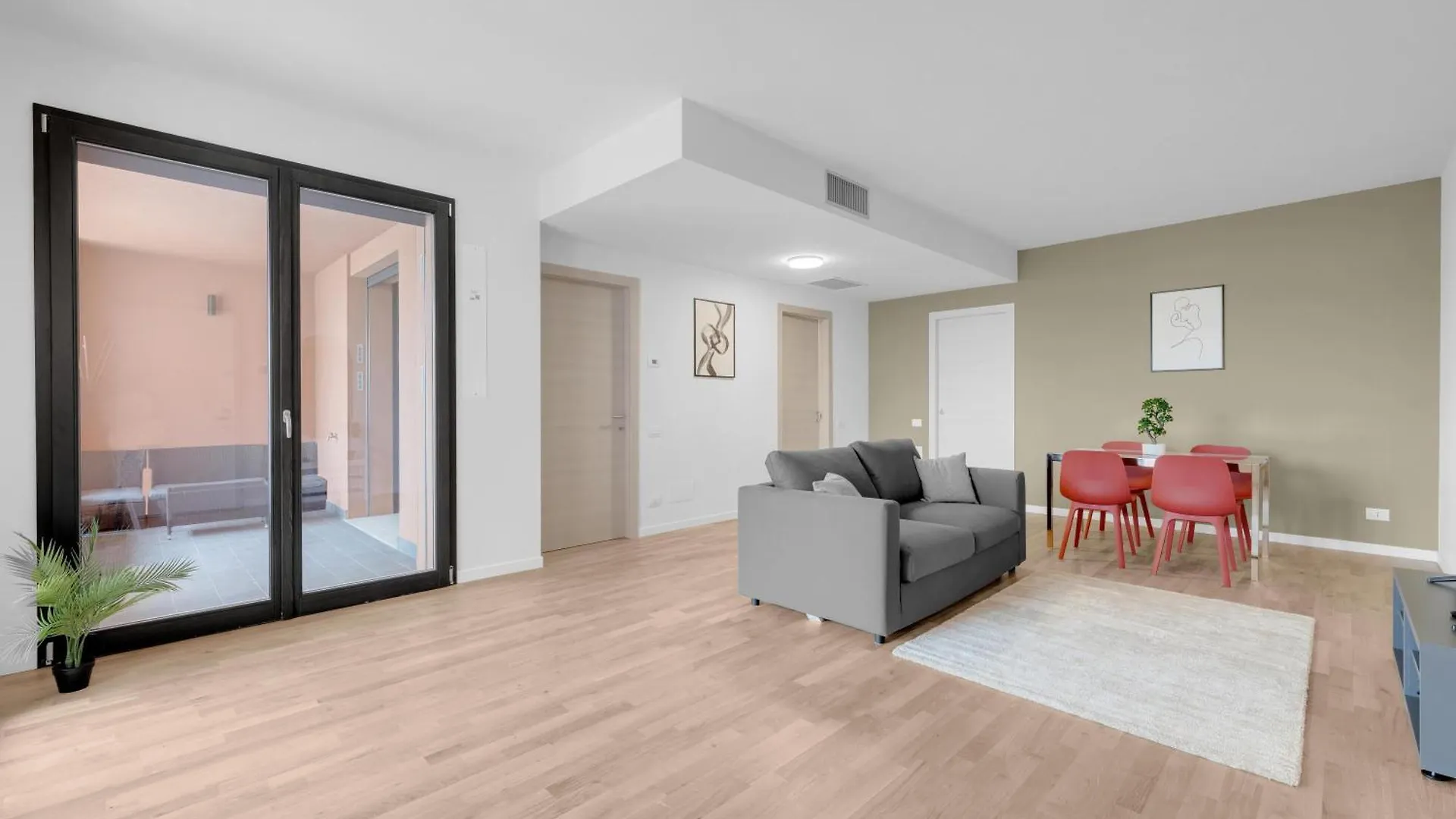 Cefalonia Garden With Terrace & Garage By Ndp Rent Milan 0*,  Italy