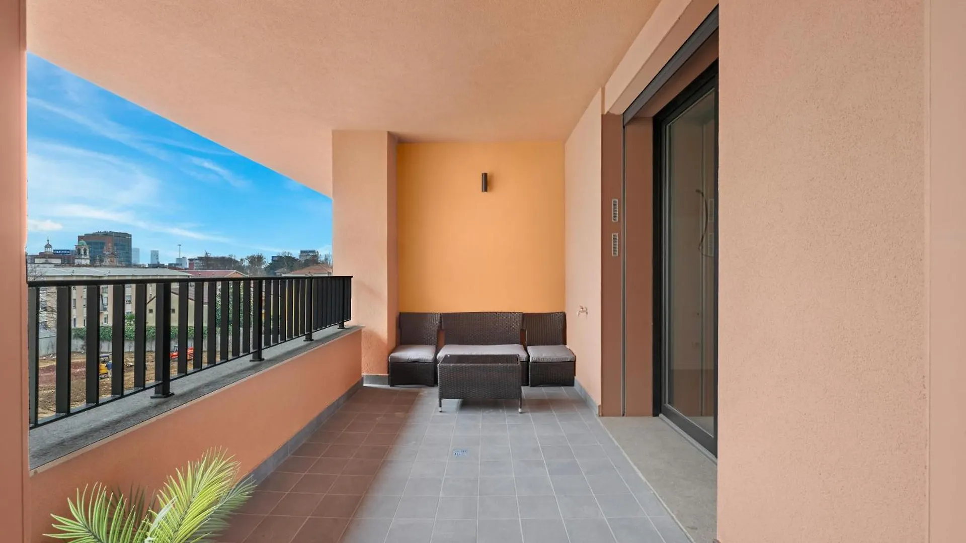 Apartment Cefalonia Garden With Terrace & Garage By Ndp Rent Milan Italy