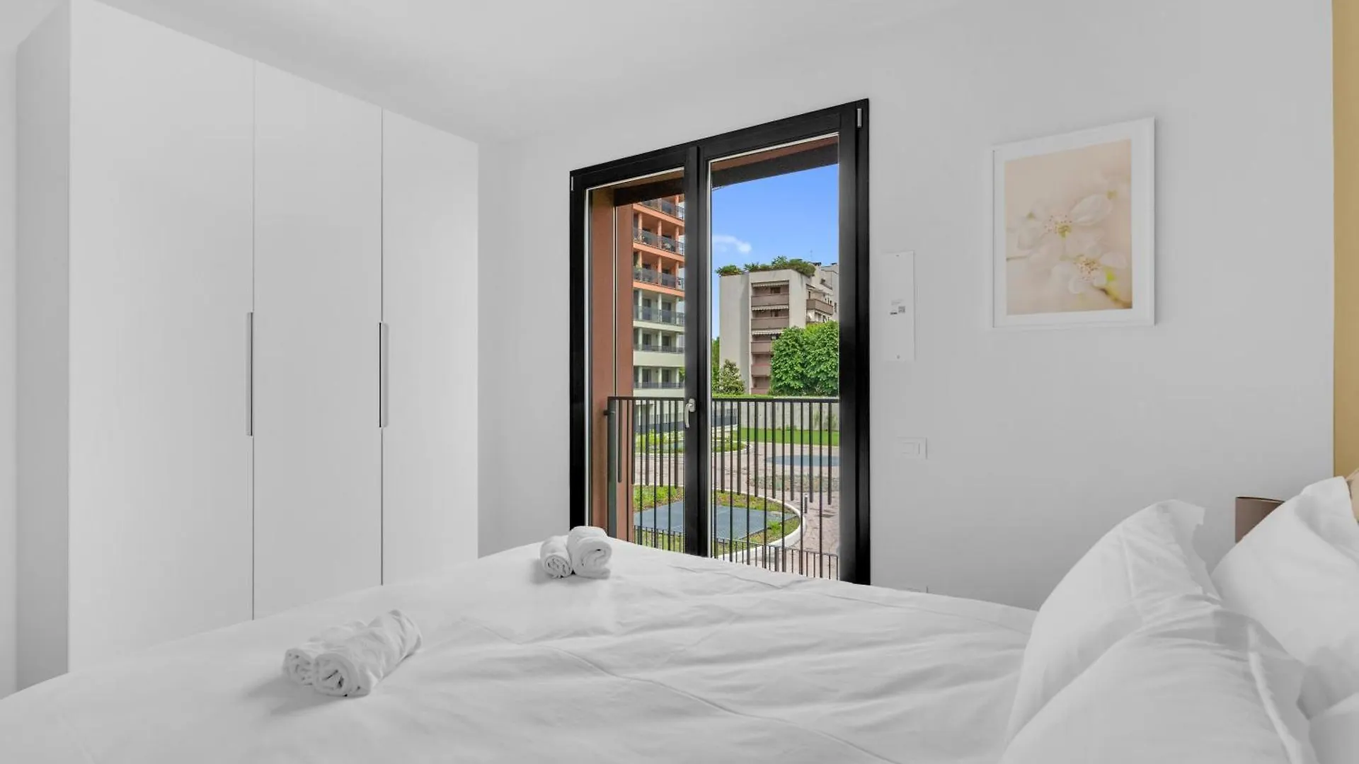 Cefalonia Garden With Terrace & Garage By Ndp Rent Milan